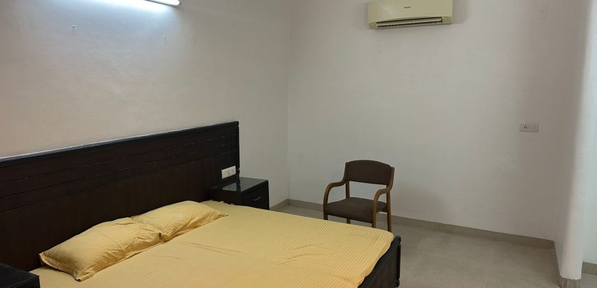 140 Gaj Old House Available for Sale in Basant Avenue, Ludhiana